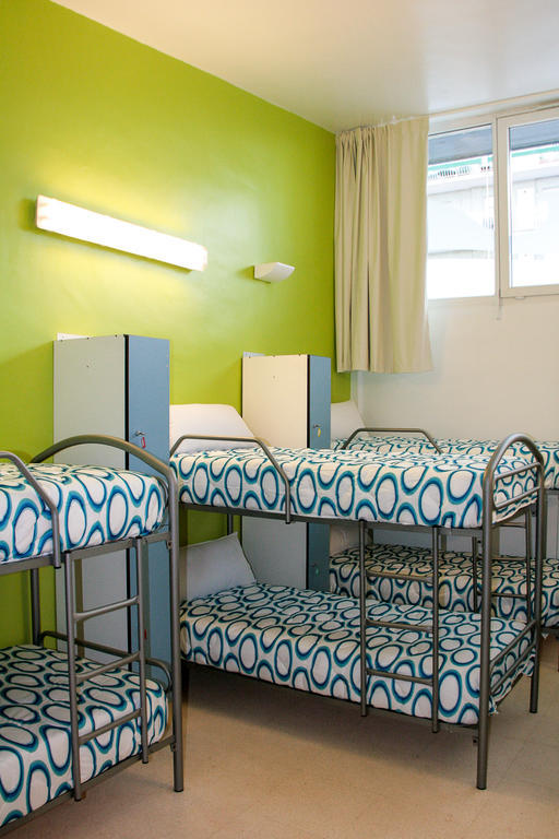 Mundaka Hostel & Sports Cafe חדר תמונה