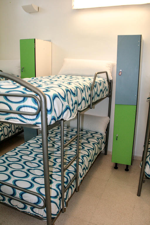 Mundaka Hostel & Sports Cafe מראה חיצוני תמונה